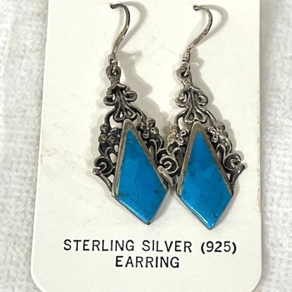 925 Sterling silver and turquoise drop pierced earrings.